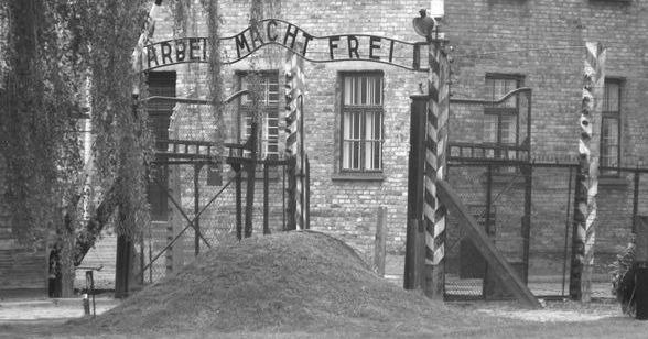 Scopri di più sull'articolo Giornata della Memoria 2021: l’Italia la celebra fornendo schiavi alla Libia.