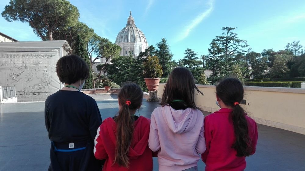 Scopri di più sull'articolo Quella scuola pubblica che ha provato a rendere obbligatoria l’ora di religione